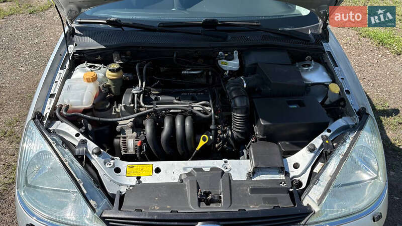 Седан Ford Focus 2001 в Києві
