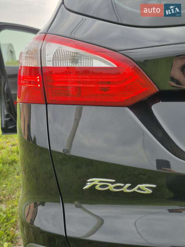 Универсал Ford Focus 2011 в Ровно