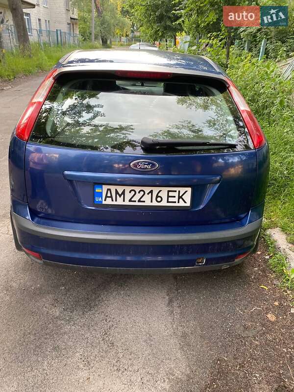 Хэтчбек Ford Focus 2007 в Киеве