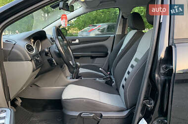 Универсал Ford Focus 2010 в 