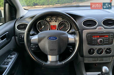 Универсал Ford Focus 2010 в 