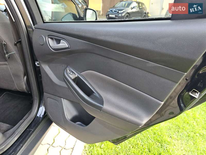 Универсал Ford Focus 2013 в Стрые