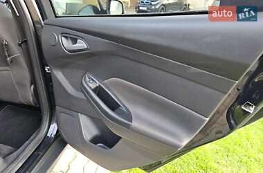 Универсал Ford Focus 2013 в 