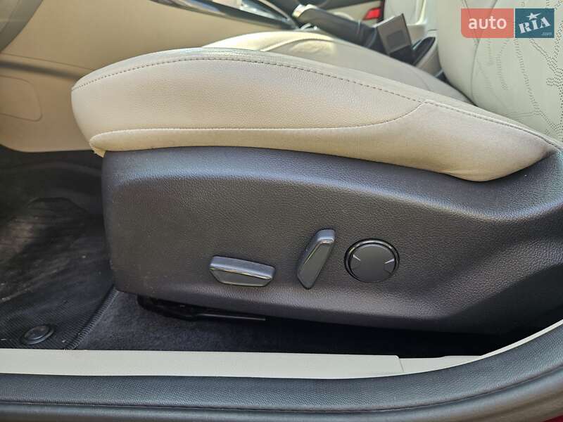 Хэтчбек Ford Focus 2015 в Черкассах фото 15 Хэтчбек Ford Focus 2015 в Черкассах