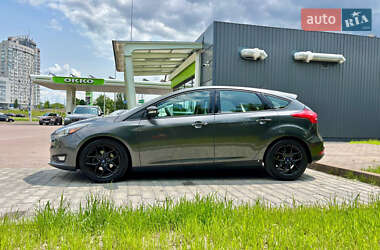 Хэтчбек Ford Focus 2015 в 