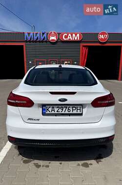 Седан Ford Focus 2017 в 