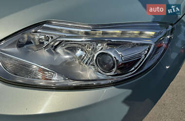 Хэтчбек Ford Focus 2013 в 