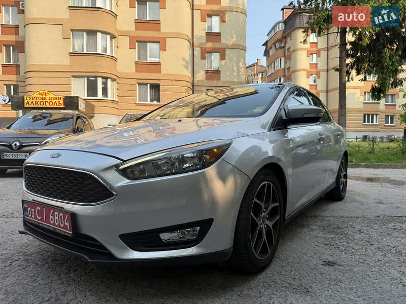 Седан Ford Focus 2017 в 