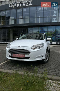 Хетчбек Ford Focus 2013 в Івано-Франківську