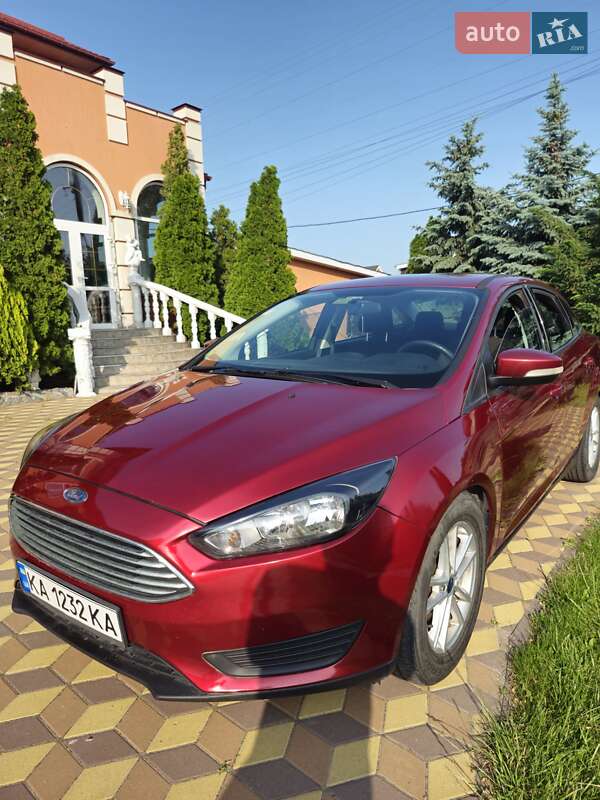 Седан Ford Focus 2015 в Киеве