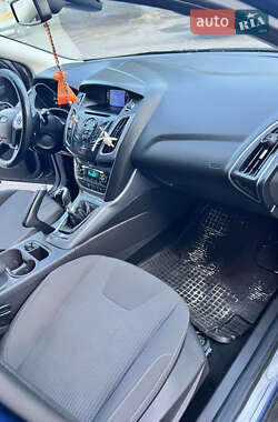 Универсал Ford Focus 2012 в 
