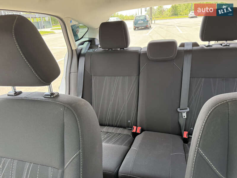 Хэтчбек Ford Focus 2016 в Ирпене фото 16 Хэтчбек Ford Focus 2016 в Ирпене