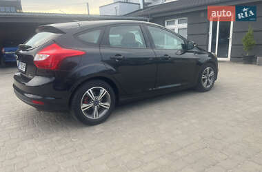 Хэтчбек Ford Focus 2014 в 