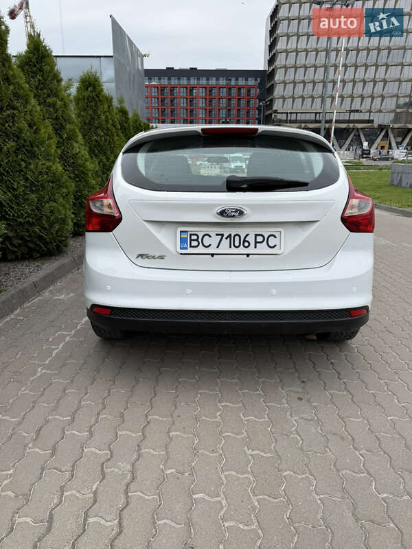 Хэтчбек Ford Focus 2013 в Львове