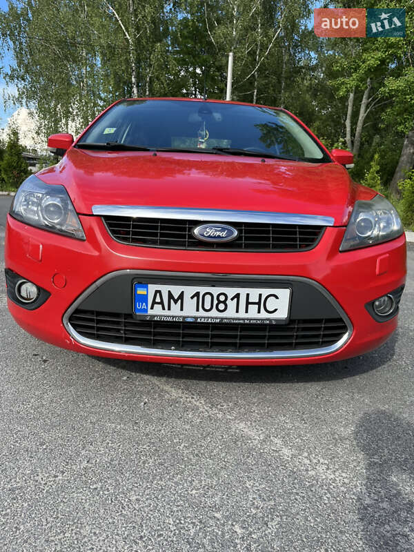 Хэтчбек Ford Focus 2009 в Звягеле