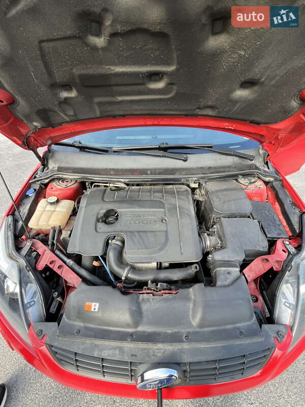 Хэтчбек Ford Focus 2009 в Звягеле