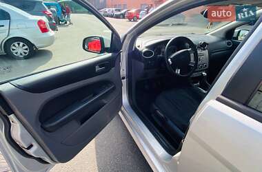 Хэтчбек Ford Focus 2008 в 