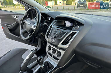 Универсал Ford Focus 2013 в 
