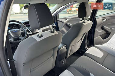 Универсал Ford Focus 2013 в 