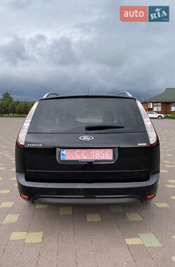 Универсал Ford Focus 2010 в 