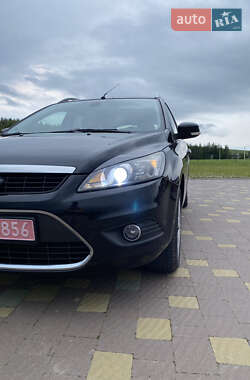Универсал Ford Focus 2010 в 
