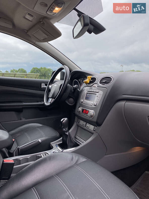 Универсал Ford Focus 2010 в Львове