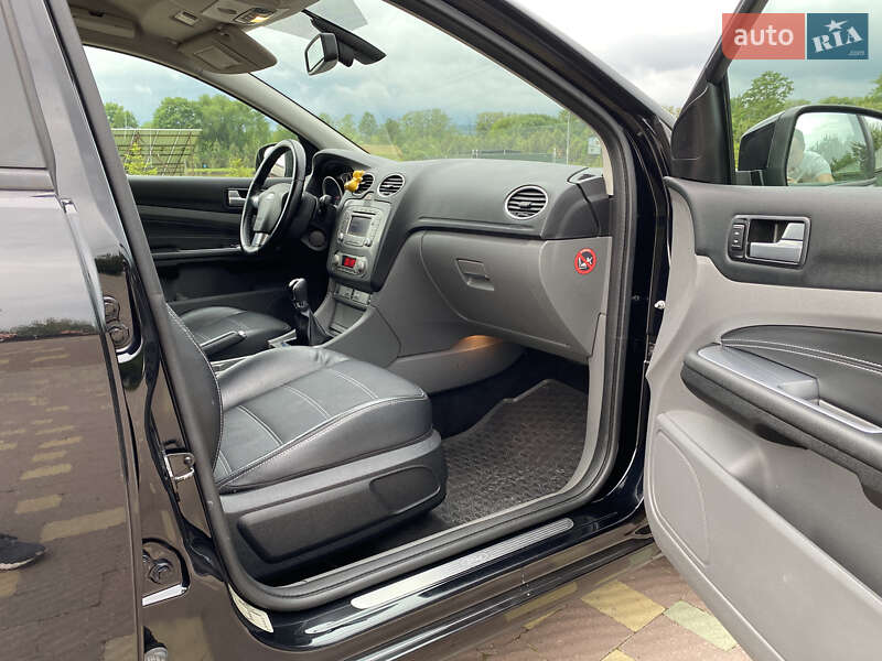 Универсал Ford Focus 2010 в Львове