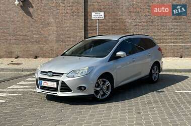 Универсал Ford Focus 2014 в 