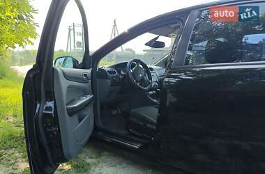 Хэтчбек Ford Focus 2008 в 