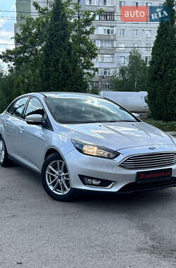Седан Ford Focus 2016 в 