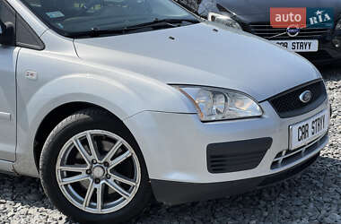 Хэтчбек Ford Focus 2007 в 