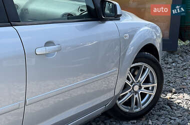 Хэтчбек Ford Focus 2007 в 