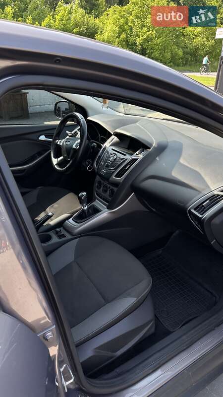 Универсал Ford Focus 2012 в Хмельнике