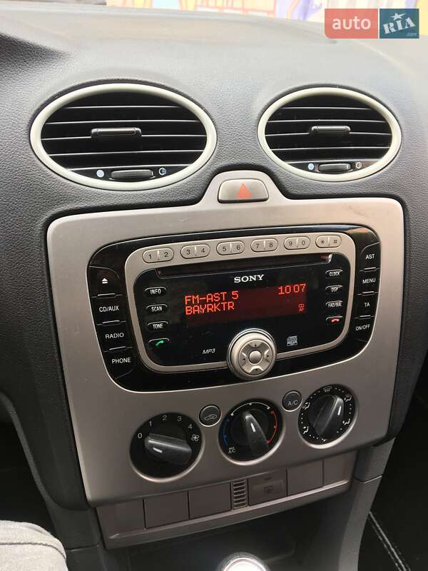 Купе Ford Focus 2010 в Харкові
