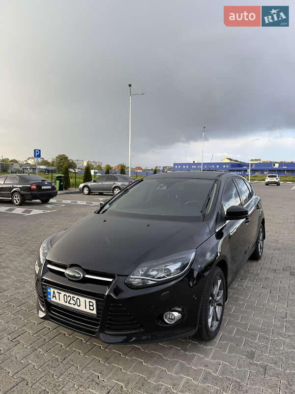 Хетчбек Ford Focus 2012 в Стрию