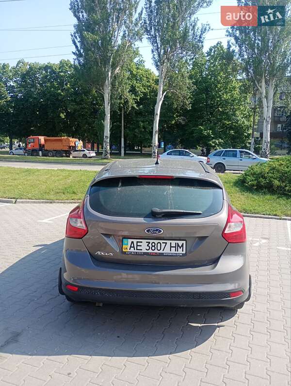 Хэтчбек Ford Focus 2013 в Запорожье