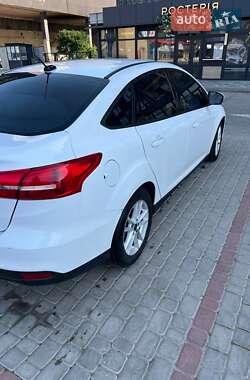Седан Ford Focus 2017 в 
