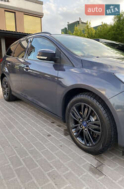 Универсал Ford Focus 2011 в 
