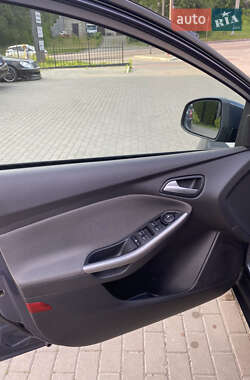Универсал Ford Focus 2011 в 