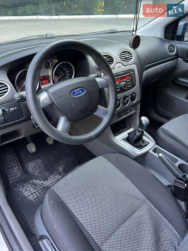 Универсал Ford Focus 2010 в Черновцах