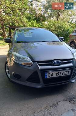 Седан Ford Focus 2014 в 