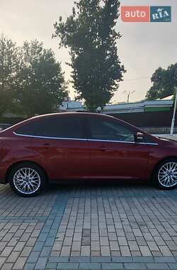 Седан Ford Focus 2013 в 