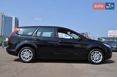 Универсал Ford Focus 2009 в 