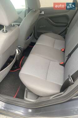 Седан Ford Focus 2007 в 