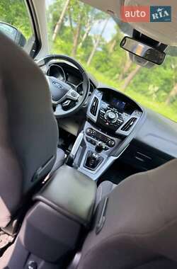 Універсал Ford Focus 2011 в 
