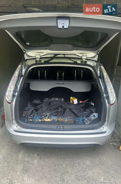 Универсал Ford Focus 2010 в 