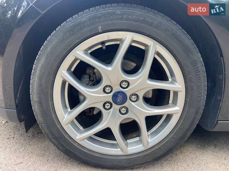 Седан Ford Focus 2015 в Житомире
