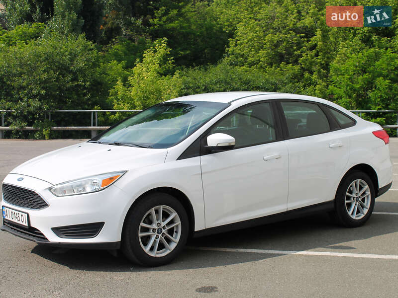 Седан Ford Focus 2016 в Киеве