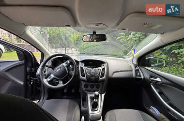Универсал Ford Focus 2011 в 
