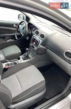 Универсал Ford Focus 2010 в 